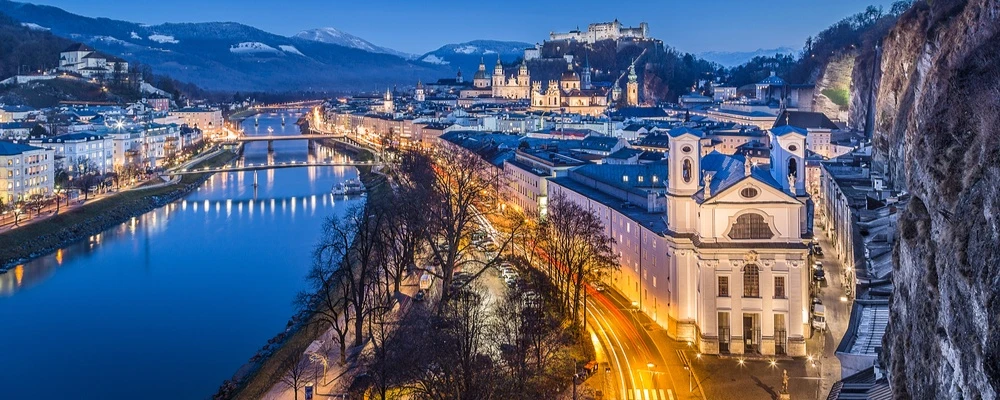 Umzug nach Salzburg, Umzug Salzburg